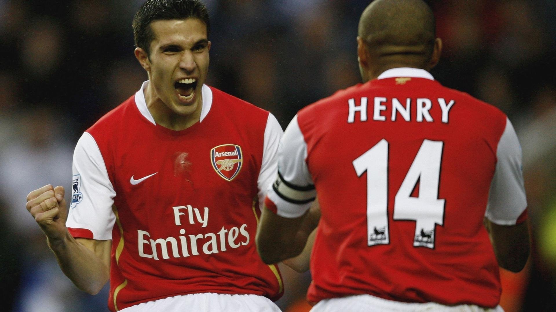 阿根廷美洲雄鹰队的多样化打法挑战传统强队，阿根廷足球雄鹰